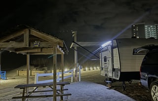 Cozy Coleman 13B Adventure Easy Tow Family Getaway