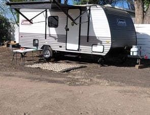 Dutchmen Coleman Lantern 17B