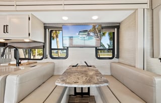 Thor ACE RV: Bunk Beds, Pet-Friendly, Loaded