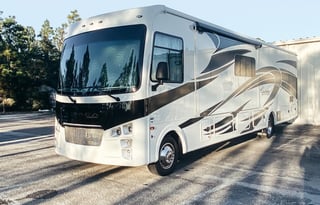Luxury 2021 Coachmen Mirada Can Sleep up to 7 adults or 8 with kids.
