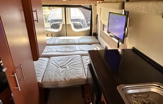 2012 Winnebago Era 70X