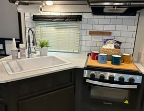 Forest River RV Surveyor Legend 295QBLE