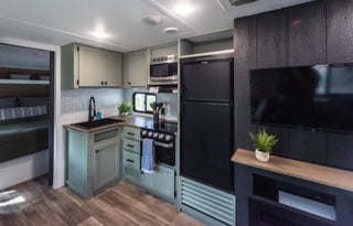 Gorgeously remodeled 2019 Aspen Trail Camper