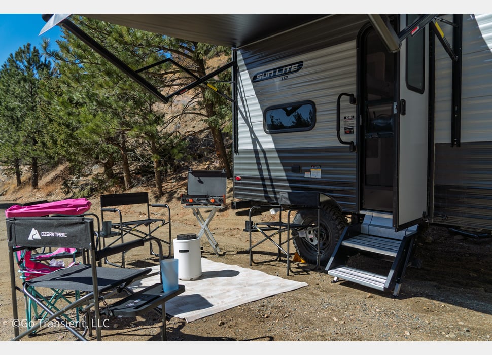 Travel Trailer rentals in Nederland