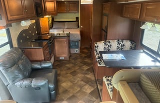 2014 Fleetwood RV Jamboree Searcher 25K RV#12
