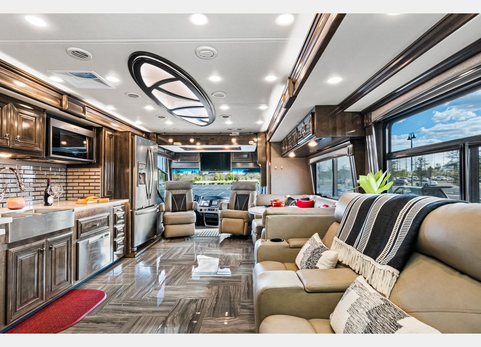 Class A Motor Home rentals in Sebring