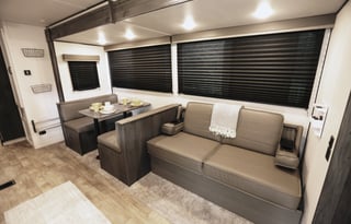 Loaded Brand New 2022 Keystone Hideout Sleeps 10