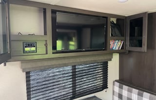 2023 Transcend Explor (Home Away From Home)