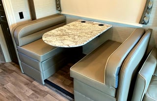 Very Low Mileage 2020 Jayco Alante 26X