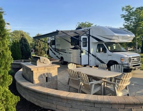 Entegra Coach Odyssey 30Z