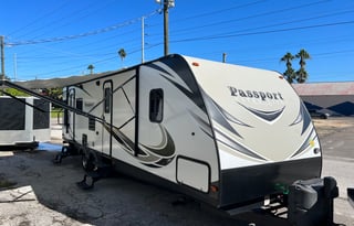 2017 Keystone RV Passport 2890RL Grand Touring
