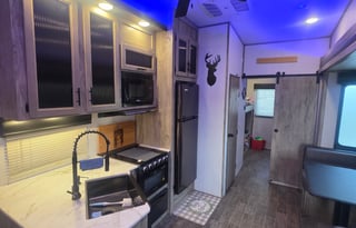 2021 Forest River RV Cherokee Arctic Wolf 321BH