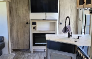 2021 Forest River RV Cherokee Alpha Wolf 26DBH-L