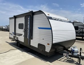 Heartland pioneer 17BH