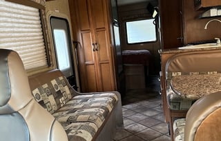 "The Chitty" 2015 Thor Chateau