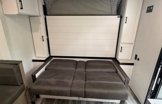On the Road J & A RV Rentals. 2026 Jay Flight SLX