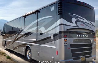 2014 Winnebago Forza 38R