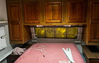 S & E Kid friendly Camper Rental