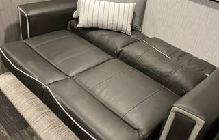 2022 Heartland Mallard "SLEEPS UP TO 10 GUESTS"