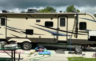 Delivery Available - 2014 Crossroads 36' Trailer