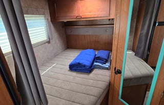2019 Winnebago Minnie Winnie 22R