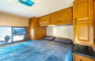 (#1) Las Vegas RV Rental–Sleeps 6, Pet & Festival