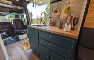 'Lizzo' 2022 Mercedes Sprinter ACO1030