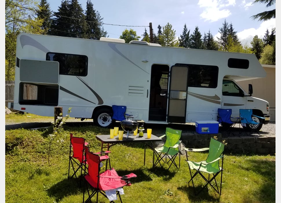 Class C Motor Home rentals in Edmonds