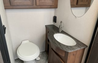 Your Hotel on Wheels, Sleeps Up to 7