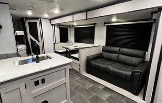 2022 Mallard King Bed