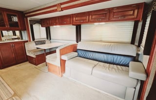 2008 Four Winds RV Hurricane 34B