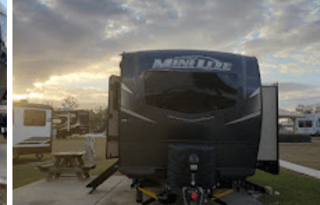 "The Beach Bungalow"- Rockwood Mini Lite 2509s