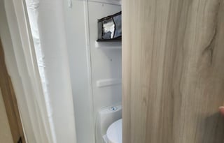 Dream - Lightweight. Off-Grid Ready.