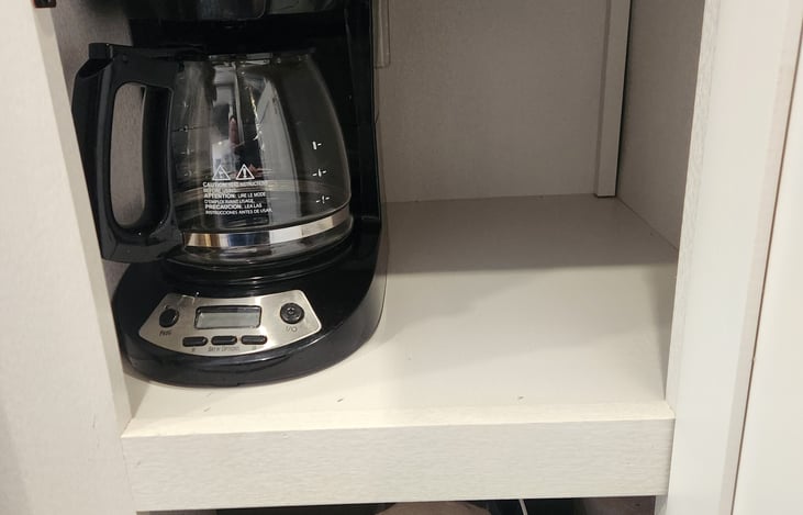 Coffee maker (on shore power) is a great way to start the day.