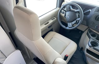 ZWS Luxury Rentals Brand New 2026 Thor Geneva 28VT