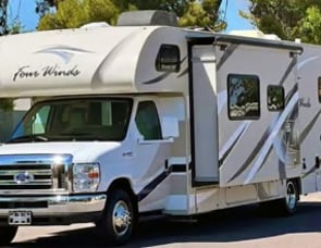 Thor Motor Coach Four Winds 25V