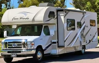 2020 Thor Four Winds 30D: Photos Coming Soon!