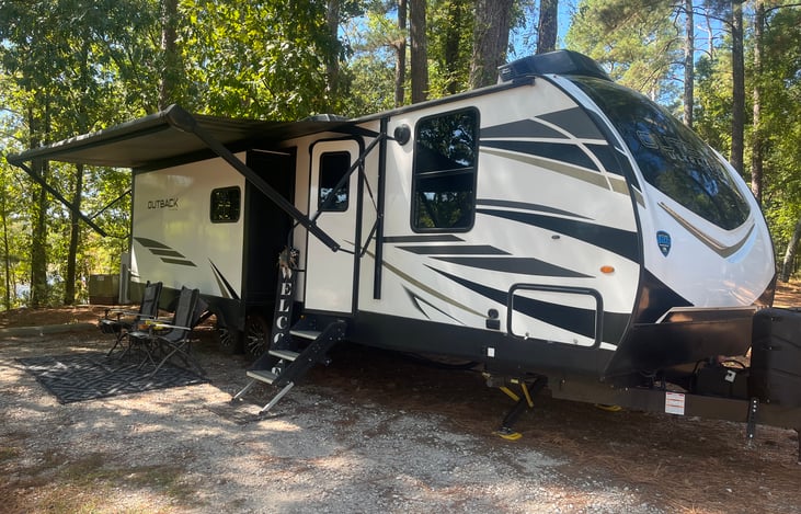 Pats Bluff campground on Sardis Lake 18 miles from Ole Miss campus, beautiful and quiet