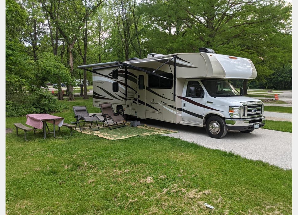 Class C Motor Home rentals in St. Louis