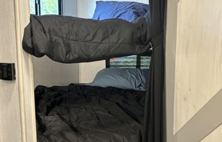 Sambolin - Private King - Delivery Available