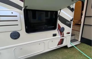 Thor Vegas 25.2 Class A