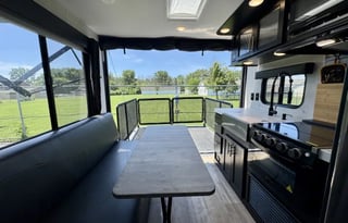 2021 Grey Wolf Toy Hauler Gbwi1674