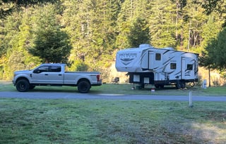 2018 5th Wheel Genesis Supreme 32 CR ToyHauler