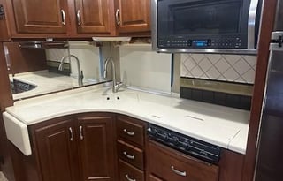 Spacious 3-Slide Coach | Delivered & Set up