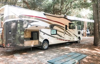 2019 Thor Motor Coach Hurricane 34J