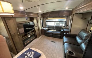 2020 Keystone RV Laredo 330RL