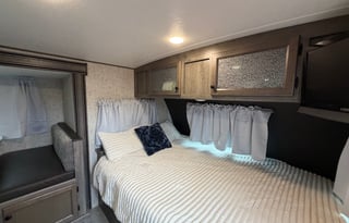 Camp Comfort Apex Nano Escape