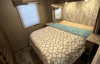 "Y'all-A-Bago" Winnebago Outlook 31N