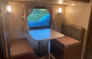 2014 CrossRoads RV Zinger ZT32QB