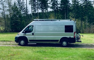 Luxury|Completely Off Grid|Full Kitchen/Bath|Awning|Bike Mount|2022 Build